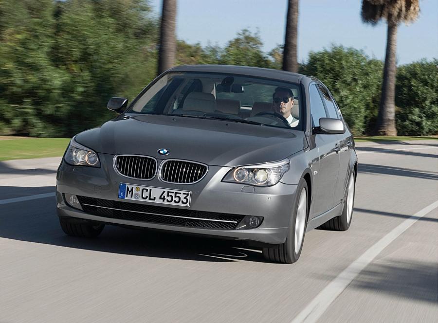  BMW 5-Series 2007 года  (фото 90 из 93)
